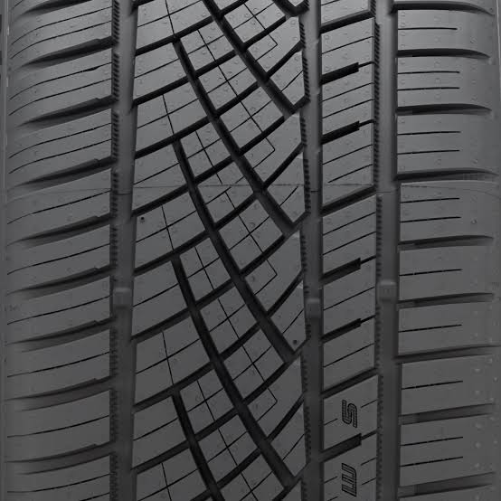 CONTINENTAL 285/40ZR22 XL XTREMECONTACT DWS06 PLUS PASSENGER/CUV/SUV