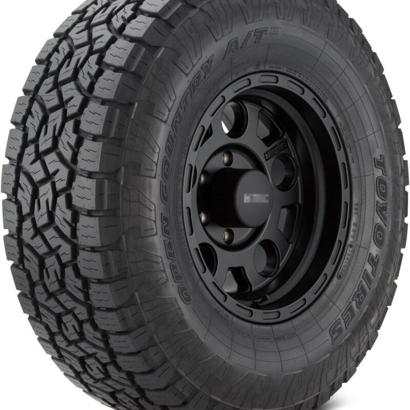 TOYO 305/60R18 OPEN COUNTRY A/T III LIGHT TRUCK