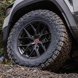 TOYO LT265/70R18 E OPEN COUNTRY R/T TRAIL LIGHT TRUCK