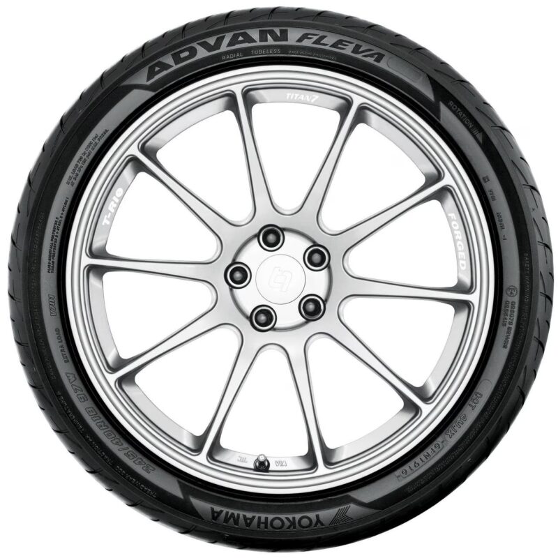 YOKOHAMA 205/45R16 XL ADVAN FLEVA V701 PASSENGER/CUV/SUV